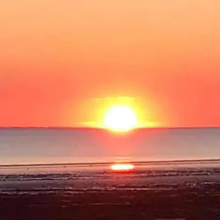 Mobile - 3 Beds - Family Pools *